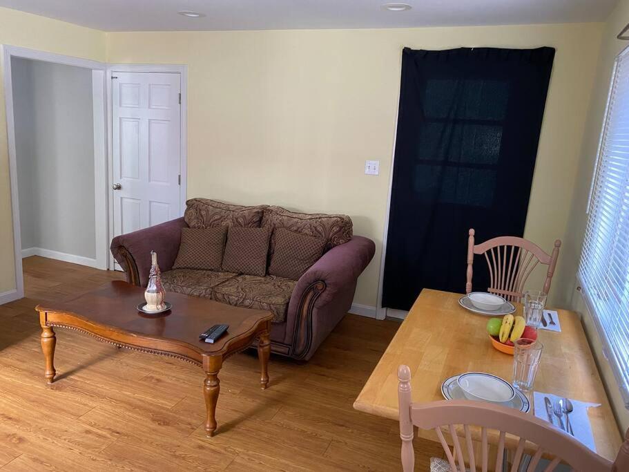 Sunny One Bedroom In Historic Downtown Dover Luaran gambar